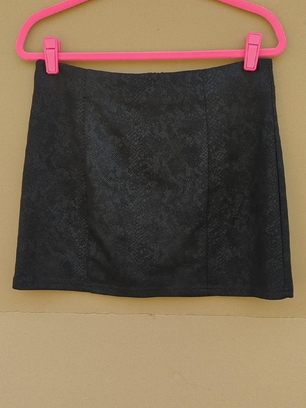 Ee:some Black Snakeprint Pencil Mini Skirt M Casual Medium Minimalist Party